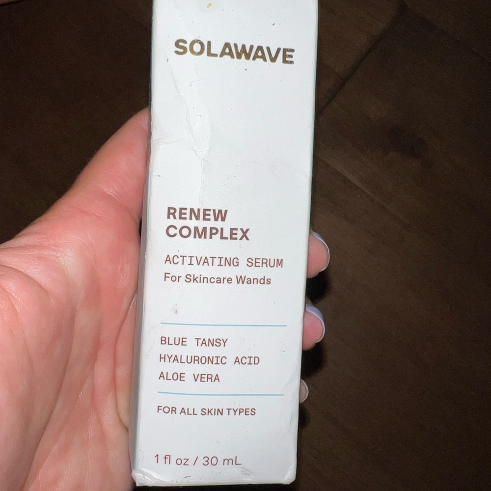 Solawave Renew Complex Activating Serum